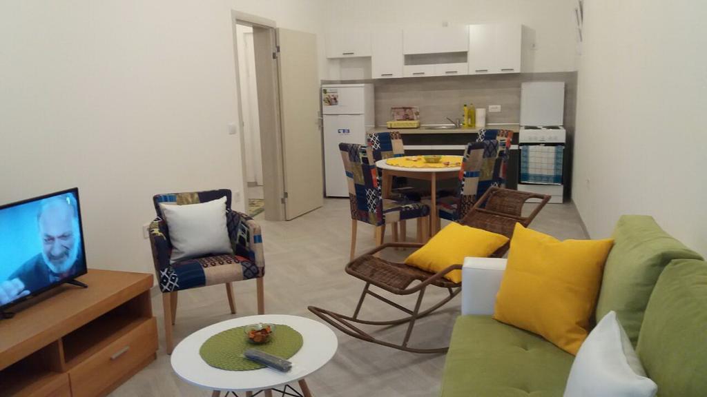 Maljevic Apartment Bar